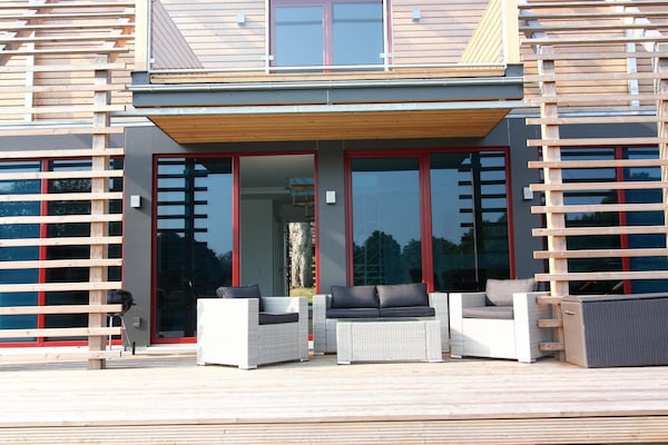 Modern chalet voor 3 personen aan de golfbaan bij Schwerin - thumbnail 2