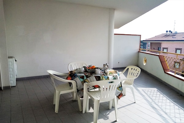 Aan het strand: Ruim appartement in Villa Rosa di Martinsicuro - thumbnail 5