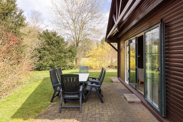 Vrijstaande houten bungalow voor 6 personen op de Veluwe - thumbnail 5