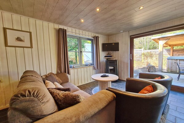 Sfeervol chalet voor 4 in Durbuy met tuin, bbq & houtkachel - thumbnail 2