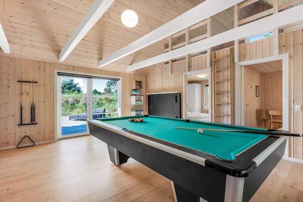 Modern vakantiehuis voor 8 in Henne Strand met sauna, whirlpool en activiteitenruimte - thumbnail 6