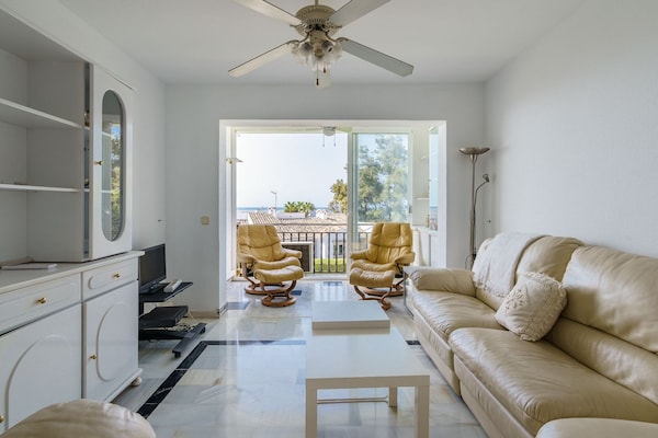 Stijlvol appartement aan de golfbaan in Mijas-Costa, 400m van het strand - thumbnail 2