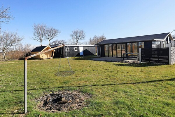 8-persoons vakantiehuis in Vinderup op 350 m van zee - thumbnail 1