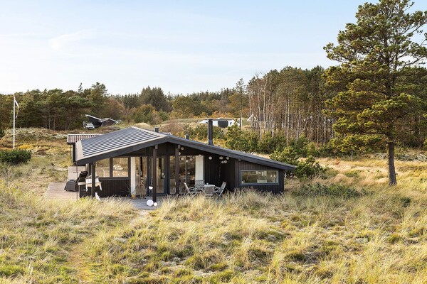 Modern vakantiehuis op 50 meter van het strand in Ålbæk - thumbnail 1