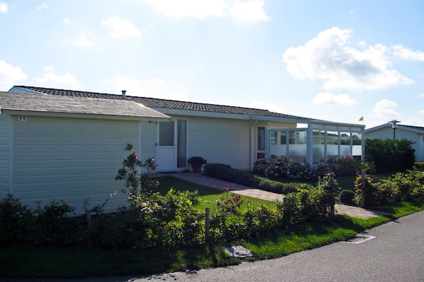 Vrijstaand chalet op 600m van strand in Breskens - thumbnail 6