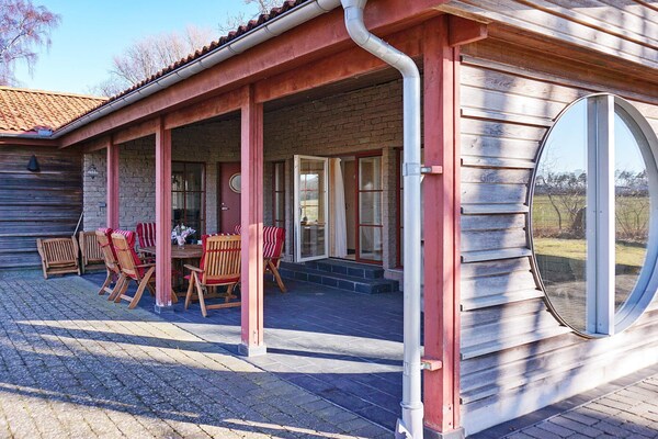 Op 550 m van zee: gezellig vakantiehuis in Mörbylånga op Öland - thumbnail 2
