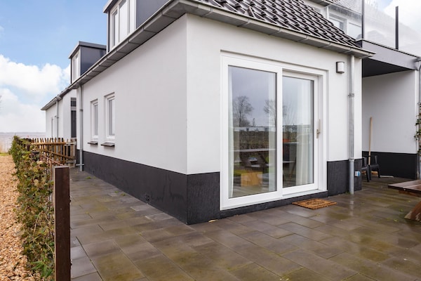 Modern appartement aan het Sneekermeer | Tuin & huisdier welkom - thumbnail 6
