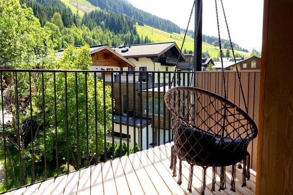 Centraal gelegen appartement aan de piste in Saalbach-Hinterglemm · 6 pers. - thumbnail 5