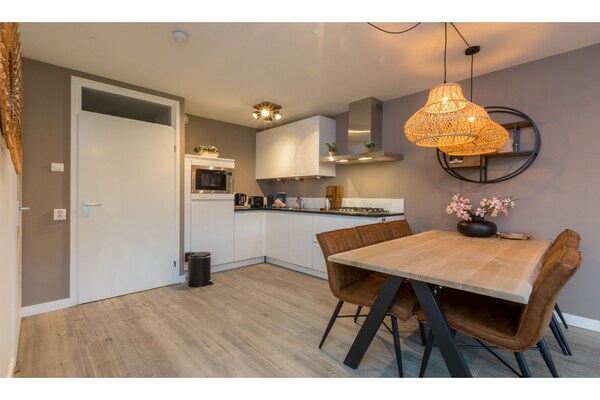 Strandappartement met twee balkons op loopafstand van zee in Zoutelande - thumbnail 4