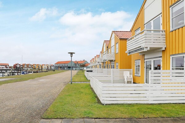 Aan zee: Sfeervol vakantiehuis bij de jachthaven van Rudkøbing - thumbnail 2