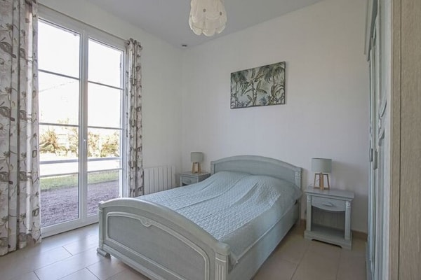 18-persoons vakantiehuis aan zee in Aure sur Mer - thumbnail 5