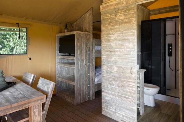 Sfeervol chalet voor 4 personen op Bospark 't Wolfsven in Mierlo - thumbnail 4