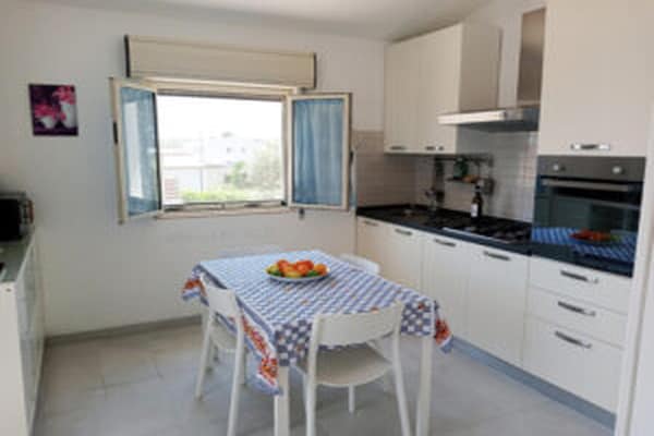 Appartement met terras & tuin vlakbij zee in Reitani - thumbnail 3