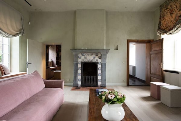 Herenhoeve de Bockhof: Luxe groepsaccommodatie in het Limburgse bos - thumbnail 2