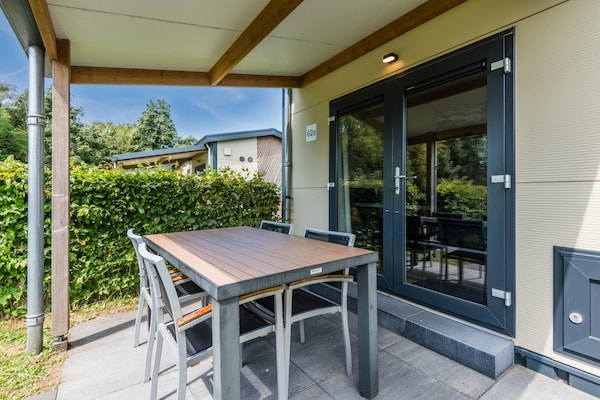 Ruim chalet aan het water in Giethoorn voor 12 personen - thumbnail 6