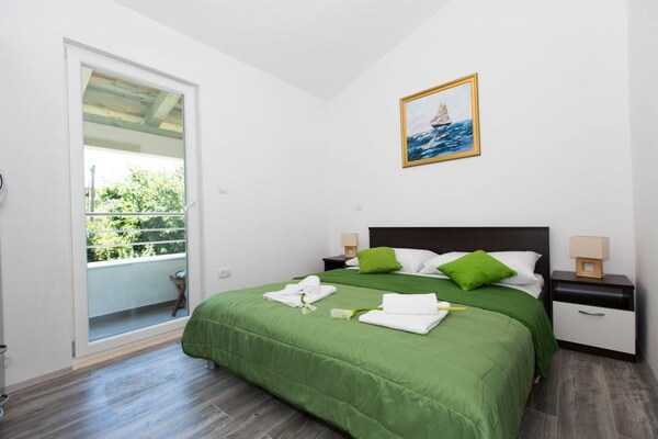 Villa Mia: Sfeervol appartement met balkon op 300m van strand in Dubrovnik - thumbnail 4