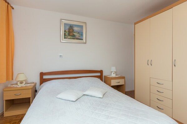 Knus appartement bij strand Babin Kuk, met airco en gratis parkeren - thumbnail 3