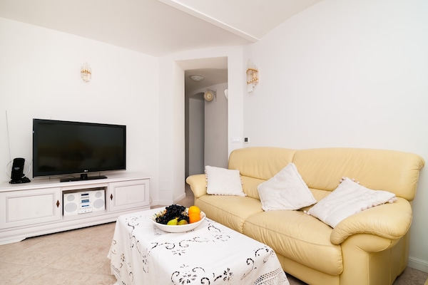 Appartement met terras op loopafstand van de oude stad Dubrovnik - thumbnail 4