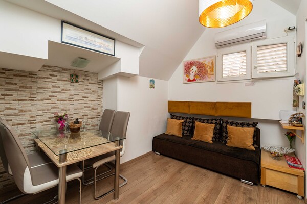 Uniek appartement binnen de stadsmuren van Dubrovnik, vlakbij de Stradun - thumbnail 2