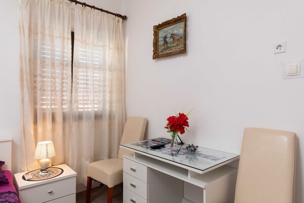Stijlvolle kamer in Guest House Cesic, 400m van het strand in Dubrovnik - thumbnail 2