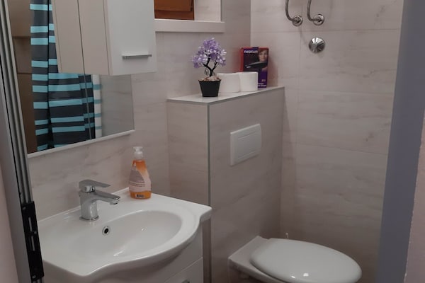 Appartement met zeezicht en terras in Saplunara · 3 pers. - thumbnail 4