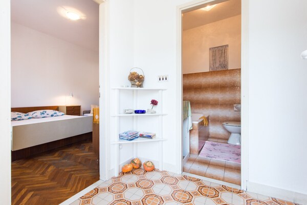 Knusse kamer met privébadkamer op loopafstand van het strand in Dubrovnik - thumbnail 5
