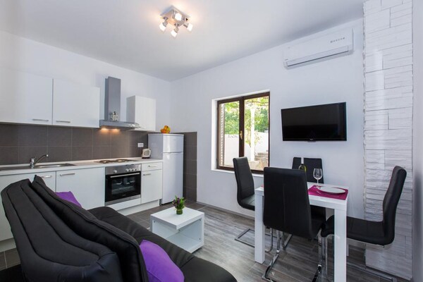 Op 500 m van het strand: Sfeervol appartement in Mokosica - thumbnail 6