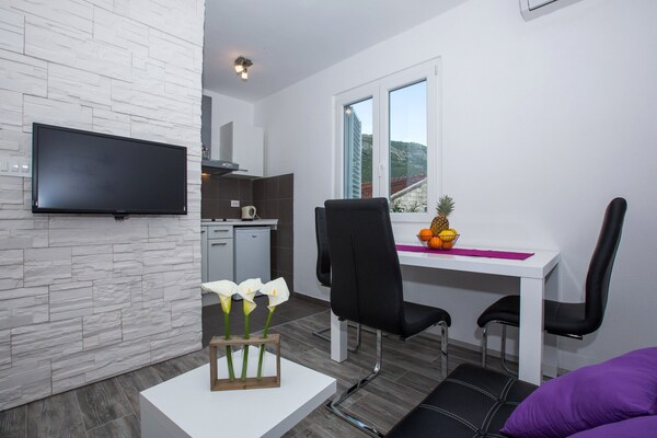 Villa Roza: Romantisch appartement met balkon en zwembad nabij Dubrovnik - thumbnail 6