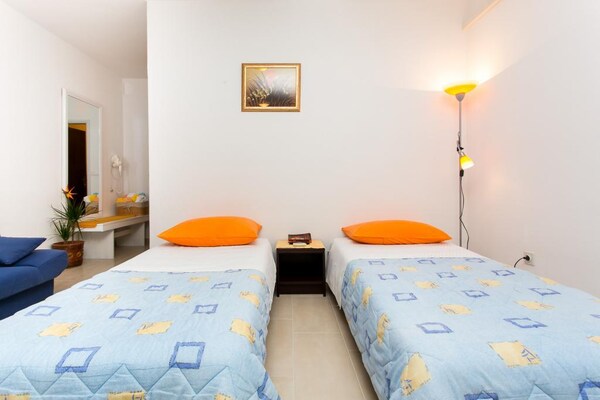 Appartement met zeezicht en terras op loopafstand van de oude stad Dubrovnik - thumbnail 6