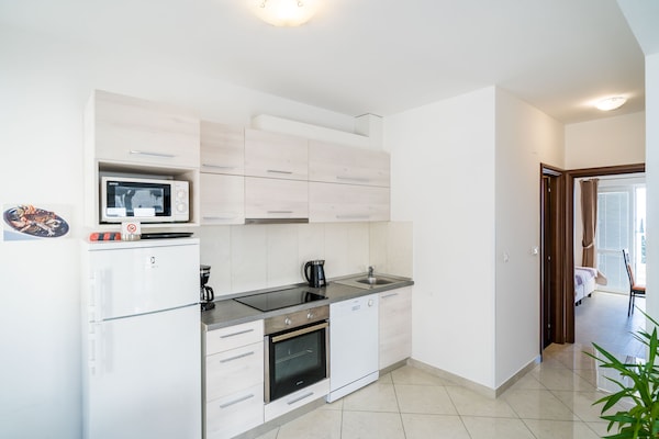 Appartement met zeezicht en gedeeld zwembad op 500m van het strand in Plat - thumbnail 6