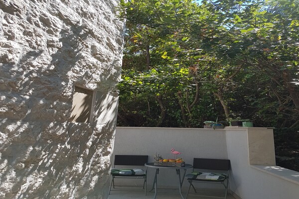 Mali Skoj Apartment: Twee-kamer appartement met zeezicht op Šipan - thumbnail 2