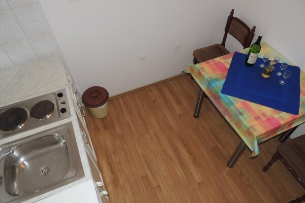 Knus appartement voor 4 op Lapad, vlakbij strand en Oude Stad Dubrovnik - thumbnail 2