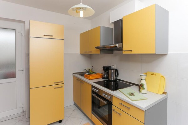 Gezellig appartement met terras in Babin Kuk, 3,5 km van Dubrovnik oude stad - thumbnail 6