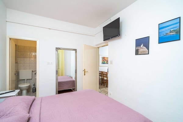 5-persoons appartement aan het strand in Lumbarda - thumbnail 6