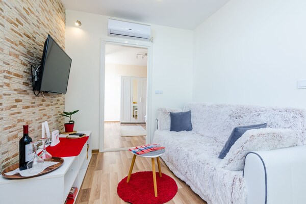 Appartement Vedrana met balkon en zeezicht nabij de oude stad van Dubrovnik - thumbnail 3