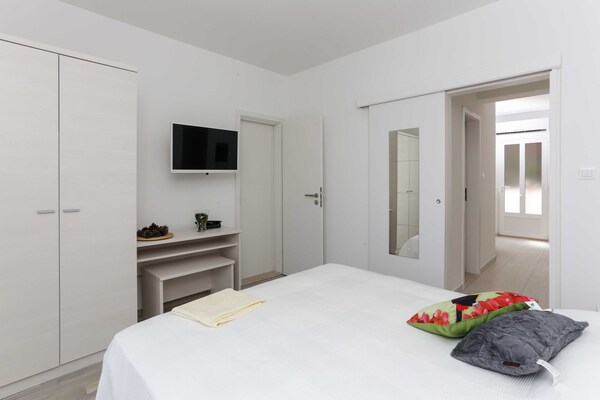 Superieur appartement met zeezicht en terras in Saplunara, Mljet - thumbnail 6
