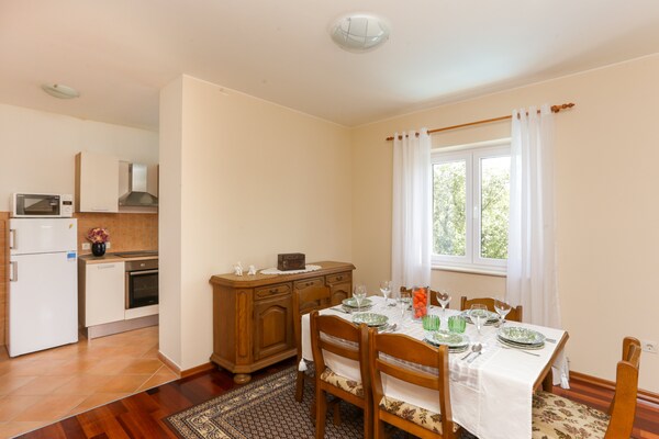 Comfortabel appartement met balkon en gedeeld zwembad nabij Dubrovnik - thumbnail 4