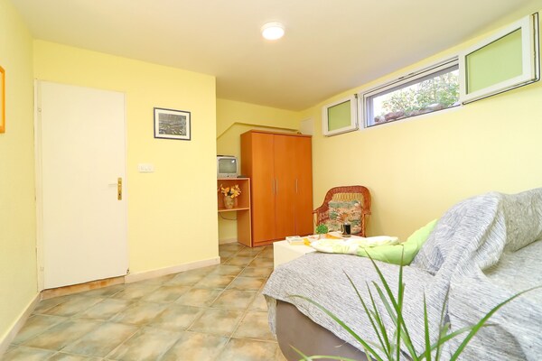 Comfortabel appartement met zeezichtterras in Drače, Pelješac - thumbnail 3