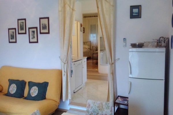 4-persoons appartement in Splitska met zeezicht en terras - thumbnail 2