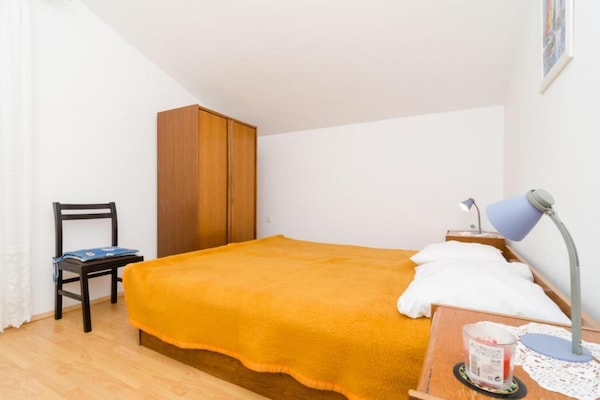 Appartement met zeezicht op Pelješac: 2 slaapkamers, 100m van strand - thumbnail 6
