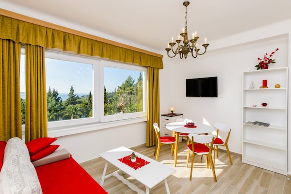Appartement aan zee in Mlini met gedeeld zwembad en uitzicht op zee - thumbnail 2