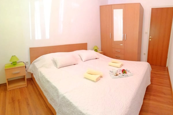 Aan zee: Ruim appartement in Putnikovici voor 4 personen - thumbnail 6