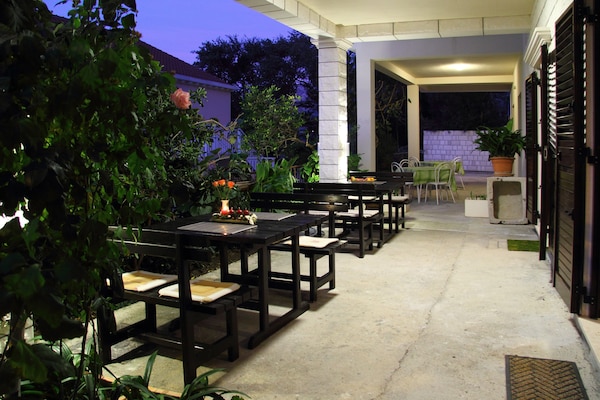 Comfort Studio met Patio & Tuinzicht op 600m van Strand in Cavtat - thumbnail 6
