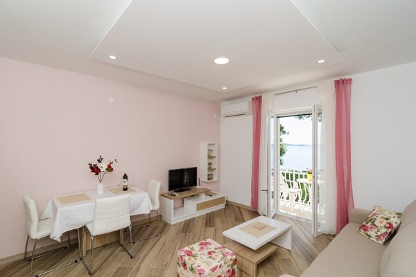 Modern appartement met adembenemend zeezicht en balkon in Mlini - thumbnail 5