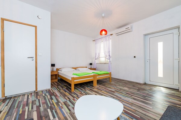 Sany Studio: Knus appartement op 500m van zee in Cavtat, nabij Dubrovnik - thumbnail 6