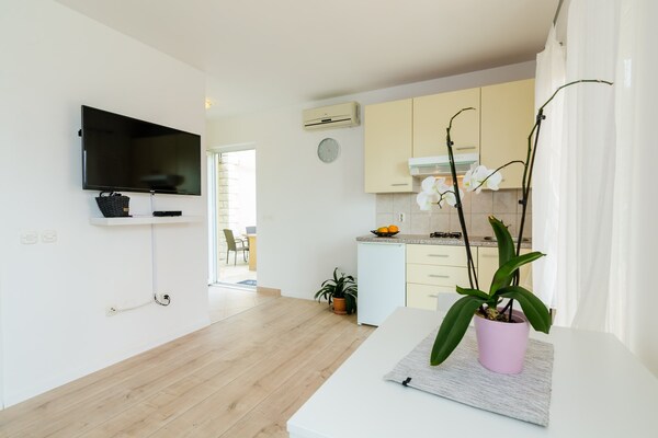4-persoons appartement in Mlini met terras en gedeeld terras - thumbnail 4