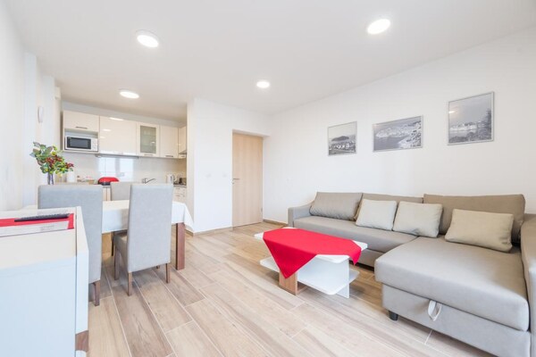 Luce Royal appartement met balkon en zeezicht in Dubrovnik - thumbnail 6