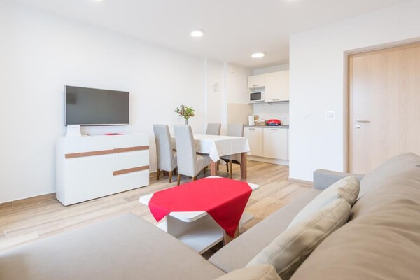Luce Royal appartement met balkon en zeezicht in Dubrovnik - thumbnail 4