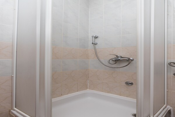 3-persoons appartement met zeezicht in Slano - thumbnail 5