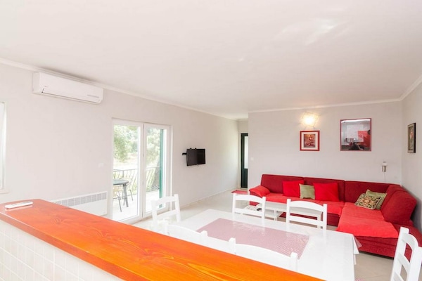 Aan zee: Ruim appartement in Saplunara voor 6 personen - thumbnail 6